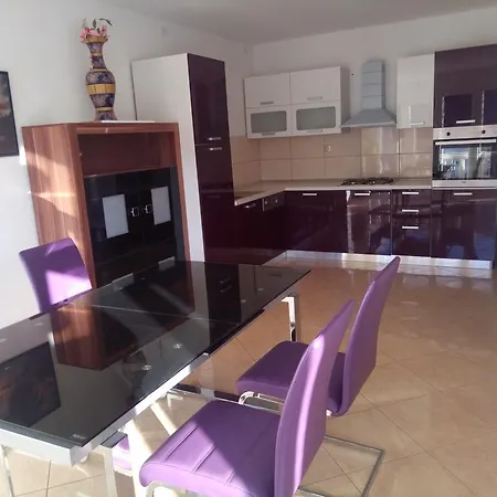 Apartament Nikola