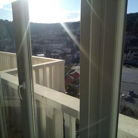 Apartament Nikola Pucisca