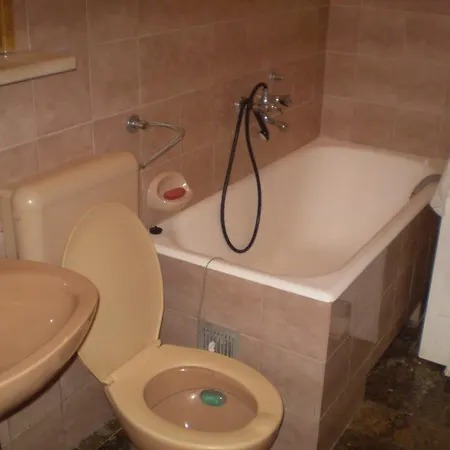 Nikola 아파트 푸치스차