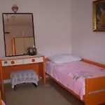 Nikola Apartamento